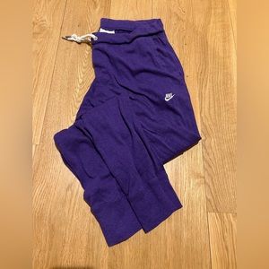 Nike lounge pants